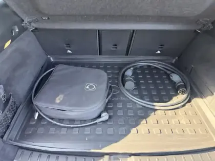 Photo 12 Mercedes EQA 250+ AMG Line