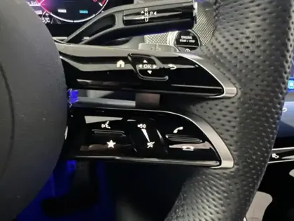 Photo 19 Mercedes Classe GLC GLC 220 d 4MATIC AMG Line