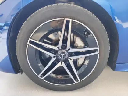 Photo 8 Mercedes Classe C  200 d Berline AMG Lin