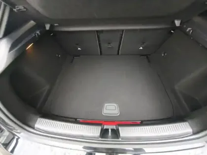 Photo 9 Mercedes Classe A 180 d AMG Line