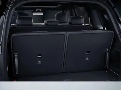 Photo 8 Mercedes GLB 220 d 4MATIC AMG Line