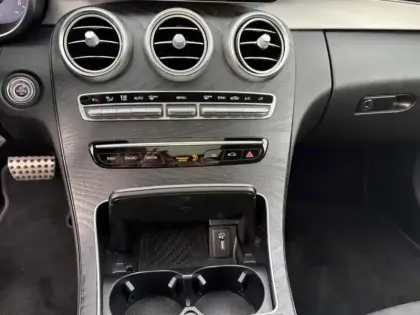 Photo 22 Mercedes Classe C Gén. IV (W205) Ph2 AMG Line 4