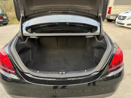 Photo 17 Mercedes Classe C  220 d Berline AMG Lin