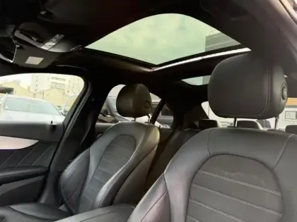 Photo 8 Mercedes Classe C  220 d Berline AMG Lin