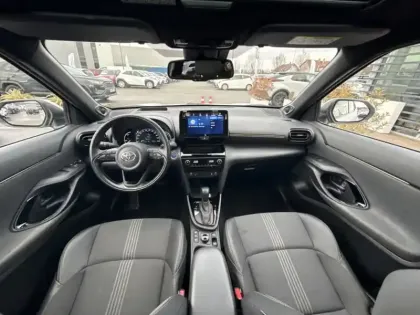 Photo 10 Toyota Yaris Hybride 116h Trail