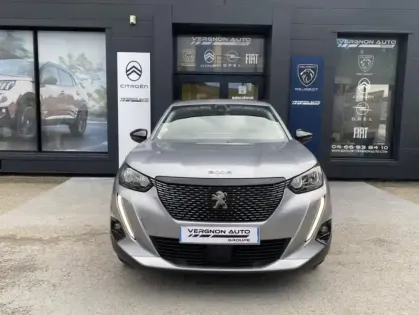 Photo 18 Peugeot 2008 II BLUEHDI 110 S&S ROADTRIP