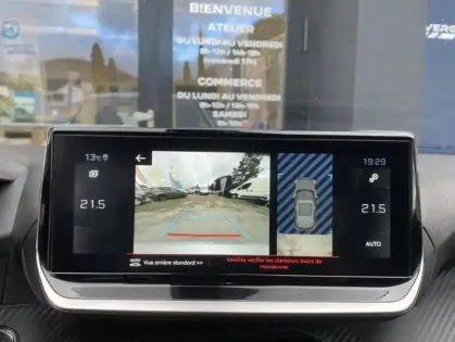 Photo 8 Peugeot 2008 II BLUEHDI 110 S&S ROADTRIP