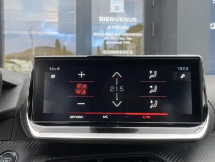 Photo 7 Peugeot 2008 II BLUEHDI 110 S&S ROADTRIP