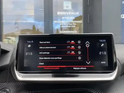 Photo 6 Peugeot 2008 II BLUEHDI 110 S&S ROADTRIP