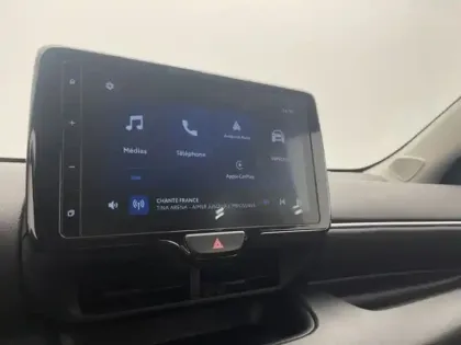 Photo 8 Toyota Yaris Hybride 116h Dynamic 1.5 116 ch