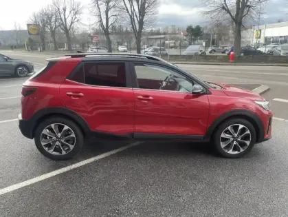 Photo 9 Kia Stonic DESIGN TGDI 120 MT6