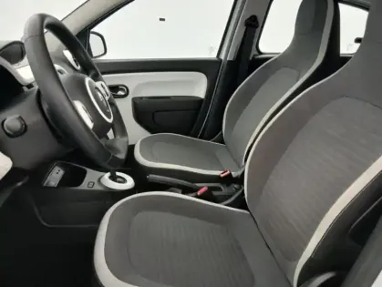 Photo 13 Renault Twingo E-TECH ELECTRIQUE III Achat Intégral - 21 Zen