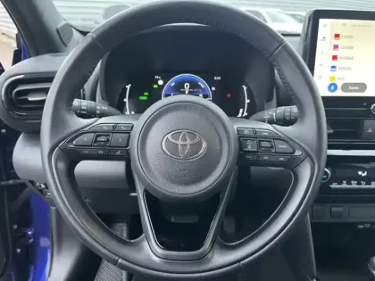 Photo 13 Toyota Yaris Hybride 1.5 HYBRID 116H DESIGN AUTO 2WD