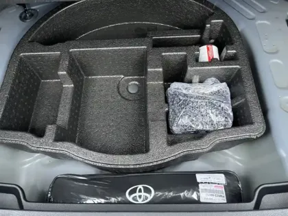 Photo 22 Toyota Yaris Hybride 1.5 HYBRID 116H DESIGN AUTO 2WD