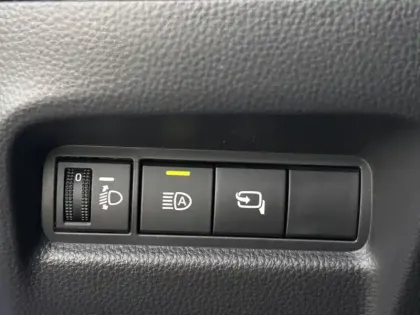 Photo 17 Toyota Aygo Hybride 116h Graphic