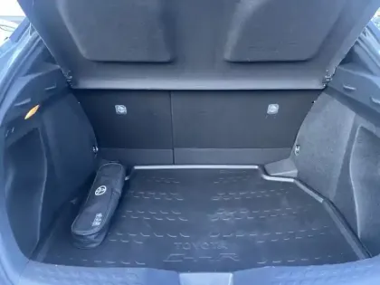 Photo 8 Toyota C-HR 1.8 Hybride 122 Edition