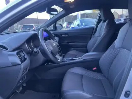 Photo 10 Toyota C-HR 1.8 Hybride 122 Edition