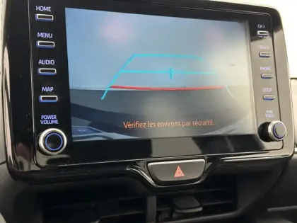 Photo 22 Toyota Yaris 116h Design