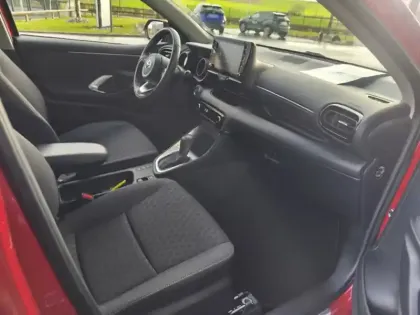 Photo 11 Toyota Yaris Hybride 116h Design