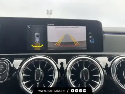 Photo 10 Mercedes Classe A 200 AMG Line