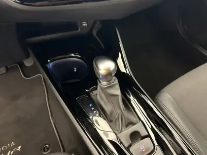 Photo 13 Toyota C-HR 1.8 Hybride 122 Design