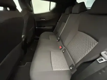 Photo 18 Toyota C-HR 1.8 Hybride 122 Design