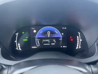 Photo 11 Toyota Yaris Hybride 1.5 HYBRID 116H DESIGN AUTO 2WD