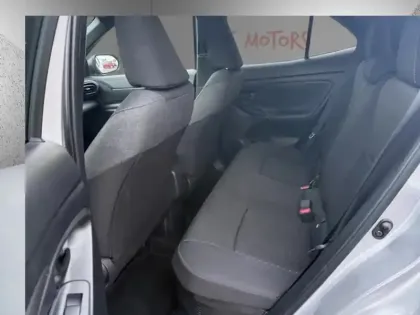 Photo 8 Toyota Yaris Hybride 1.5 HYBRID 116H DESIGN AUTO 2WD