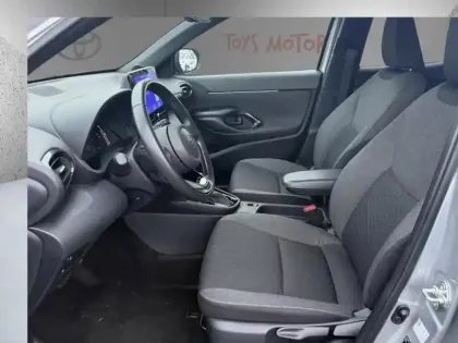 Photo 10 Toyota Yaris Hybride 1.5 HYBRID 116H DESIGN AUTO 2WD