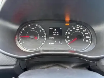 Photo 19 Dacia Sandero Essentiel SCe 65