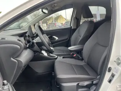 Photo 24 Toyota Yaris Hybride 116h Design