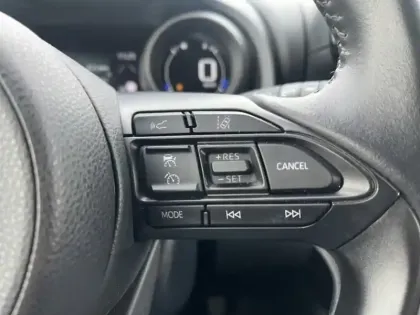 Photo 16 Toyota Yaris Hybride 116h Design