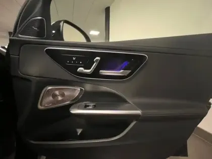 Photo 23 Mercedes Classe C 220 d AMG Line