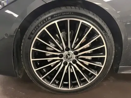 Photo 8 Mercedes Classe C 220 d AMG Line