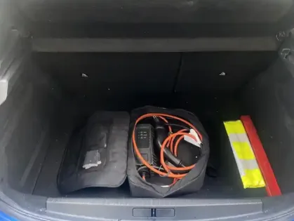 Photo 34 Peugeot 208 II Electrique GT