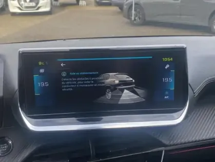 Photo 30 Peugeot 208 II Electrique GT