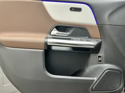 Photo 6 Mercedes GLA 250 e AMG Line