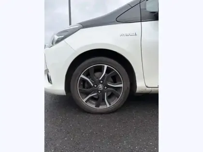 Photo 8 Toyota Yaris Gén. III Ph3 Collection 5