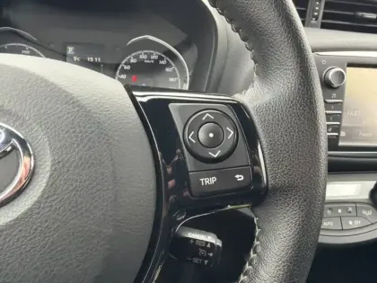 Photo 11 Toyota Yaris Gén. III Ph3 Collection 5