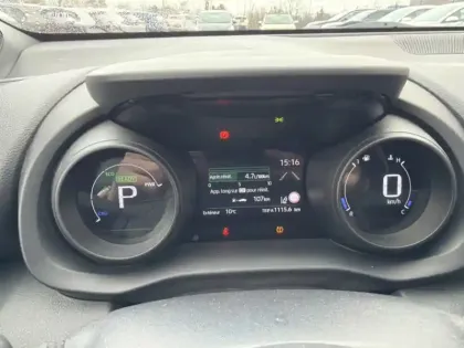 Photo 15 Toyota Yaris Hybride 1.5 HYBRID 116H DESIGN AUTO