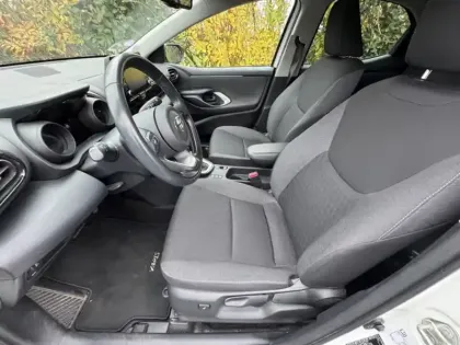 Photo 21 Toyota Yaris Hybride 116h Design / Pack Confort