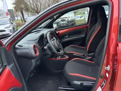 Photo 15 Toyota Aygo 1.0 VVT-i 72 Design - S-CVT