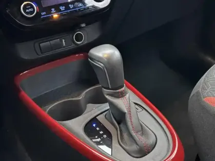 Photo 11 Toyota Aygo 1.0 VVT-i 72 Design - S-CVT