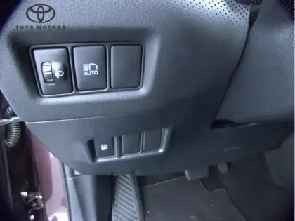 Photo 13 Toyota C-HR 2.0 Hybride 184 Design Ultimate c