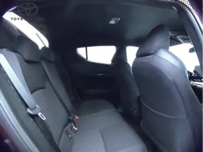 Photo 17 Toyota C-HR 2.0 Hybride 184 Design Ultimate c