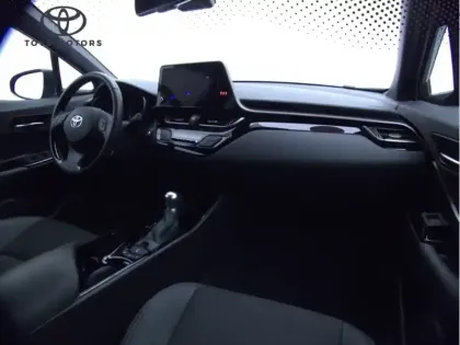 Photo 16 Toyota C-HR 2.0 Hybride 184 Design Ultimate c