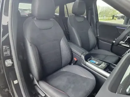 Photo 9 Mercedes GLA 250 e Hybrid EQ AMG Line