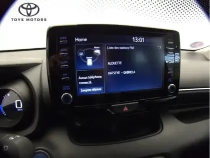 Photo 10 Toyota Yaris Hybride 116h Design