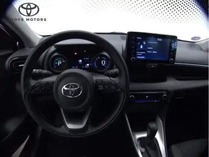 Photo 8 Toyota Yaris Hybride 116h Design