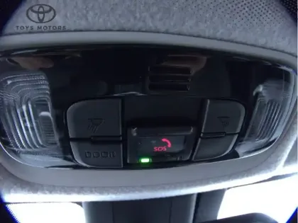 Photo 16 Toyota Yaris Hybride 116h Design